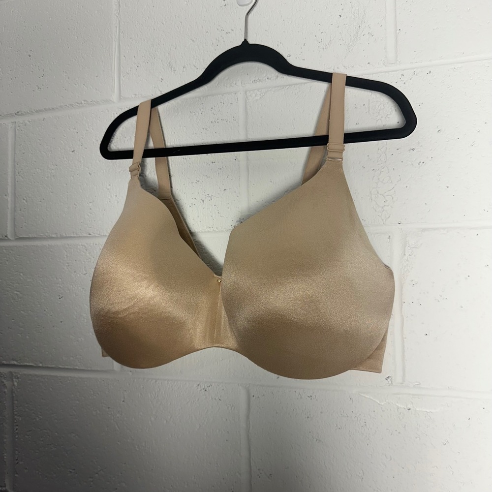 Cacique Lane Bryant Tan Smooth Boost Plunge Underwire Bra 40H Nude Padded